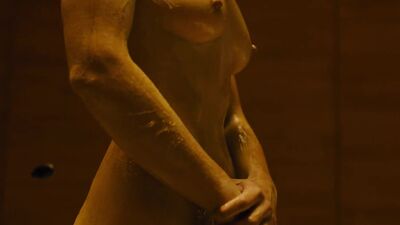 Sallie Harmsen-Blade Runner 2049 - Film nackt