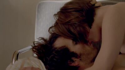 Elisabeth Moss - Top Of The Lake - S01E06 - Film nackt