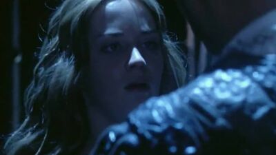 Emily Blunt Topless In Henry VIII - Film nackt