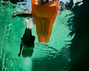 Ursula Corbero nude scenes from Quien mato a Bambi (2013)