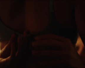 Diana Hopper, Isabel Lucas, Alexandra Park - Shooting in Vain (2018)