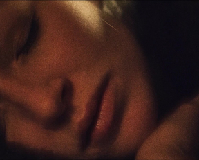 Diana Hopper, Isabel Lucas, Alexandra Park - Shooting in Vain (2018)