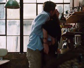 Anne Hathaway nude – Love and Other Drugs (2010)