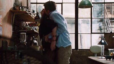Anne Hathaway nude – Love and Other Drugs (2010)
