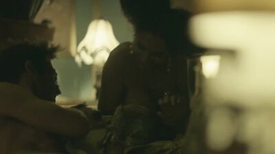 Paulina Davila,Teresa Ruiz, Solana Azulay - Aqui en la Tierra s01 (2018)