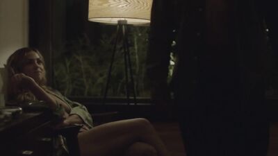 Paulina Davila,Teresa Ruiz, Solana Azulay - Aqui en la Tierra s01 (2018)