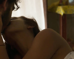 Radhika Apte naked - The Wedding Guest (2018)