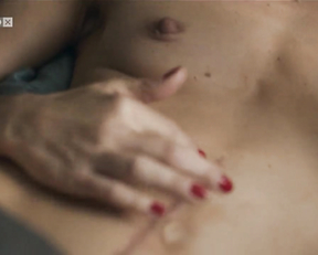 Lisa Maria Potthoff naked - Carneval (2018)