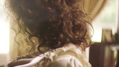 Sara Etienne sexy - When the fever comes (2019)