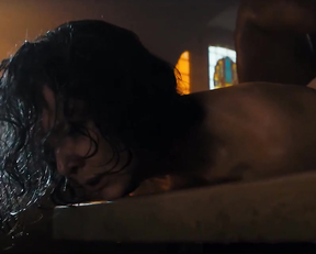 Mathilde Irrmann, Paula Beer, Desiree Nosbusch - Bad Banks s02 (2020)