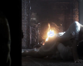 Devrim Lingnau naked - Carmilla (2019)