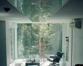 Darya Moroz, Sabina Akhmedova - Soderzhanki s02e02 (2020)