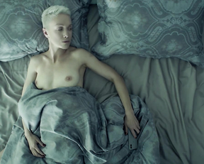 Darya Moroz, Sabina Akhmedova - Soderzhanki s02e02 (2020)