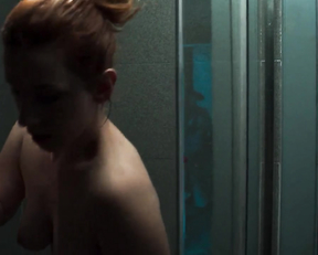 Anna Fixova nude - Vysoka hra s01e02 (2020)