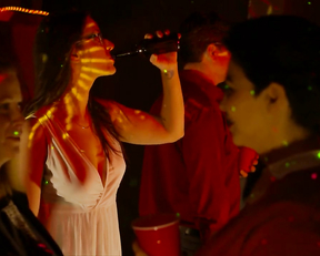 Samantha Renaud topless - Unholy Night (2019)