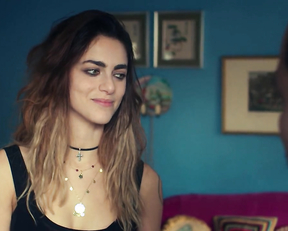 Miriam Leone naked - L'amore a domicilio (2019)
