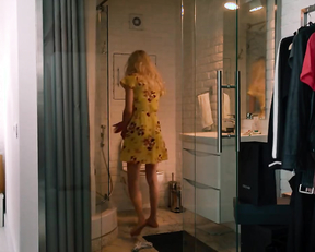 Alyona Mikhailova nude - Lyubi ikh vsekh (2019)