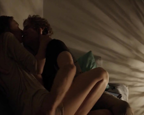 Cristina Chiriac, Sofia Rania, Dharma Mangia Woods and Alessandra Scarci - Tommaso (2019) HD 1080p