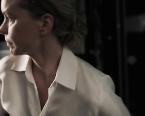 Nina Hoss naked - Das Vorspiel (2019)