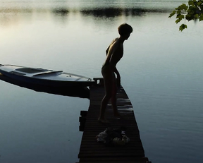 Annie Young, Brigette Lundy-Paine - Fix (2019)