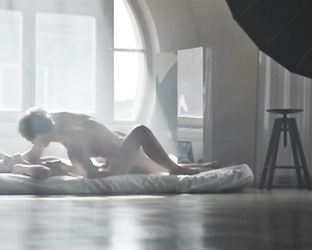 Kristyna Podzimkova nude - Poslouchej (2019)