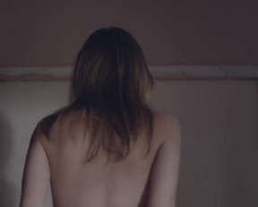 Sydney Sweeney, Otmara Marrero - Clementine (2019)