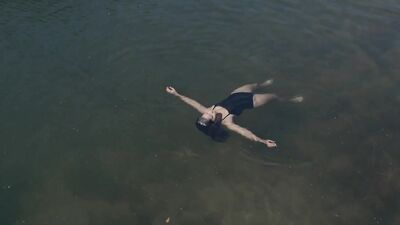 Sydney Sweeney, Otmara Marrero - Clementine (2019)