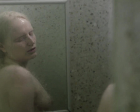 Johana Fragoso Blendl nude - Asfixia (2019)