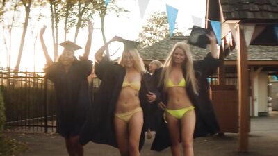 Lanisa Dawn, Brittany Drisdelle, Madeline Harvey, Samantha Hodhod - Aquaslash (2019)