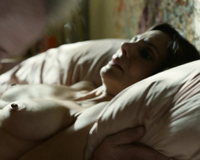 Annie Parisse, Katie Finneran, Ella Rae Peck - The Looming Tower s01e08 (2018)