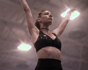 Willa Fitzgerald, Marlo Kelly, Herizen F. Guardiola - Dare Me s01e03 (2019)