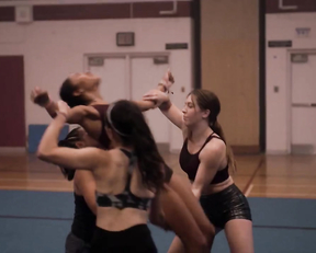 Willa Fitzgerald, Marlo Kelly, Herizen F. Guardiola - Dare Me s01e03 (2019)