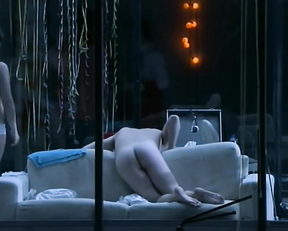 Elise Schaap nude - Het temmen van de feeks (2009)