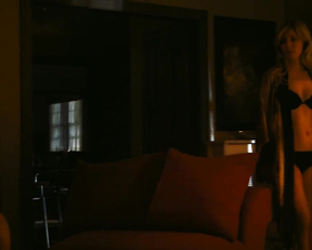 Victoria Profeta naked - Cash (2010)