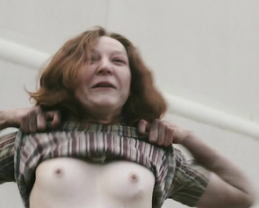 Hannah Murray, Dayle McLeod, Kayli Carter, Marianne Rendon, Julia Schlaepfer - Charlie Says (2018)