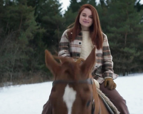 Bracken Burns, Hannah Gross - Falling (2020)