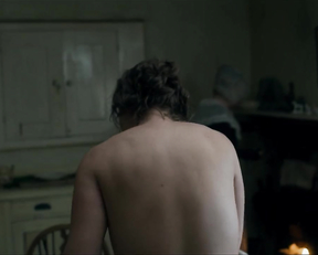 Kate Winslet, Saoirse Ronan - Ammonite (2020)