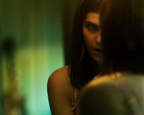 Alexandra Daddario nude - Songbird (2020)