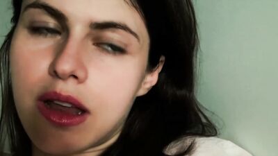 Alexandra Daddario nude - Songbird (2020)