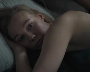 Marina Vasileva naked - Pobochnyi effekt (2020)