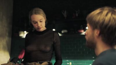 Marina Vasileva naked - Pobochnyi effekt (2020)