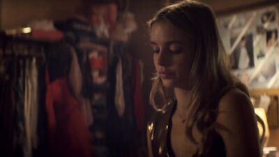Casimere Jollette naked - Tiny Pretty Things s01e01-09 (2020)