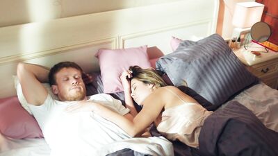 Galina Bezruk nude - Rodcom s01e11e13 (2020)