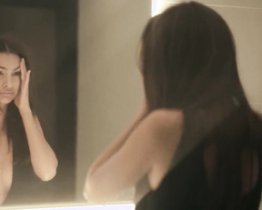 Emily Ratajkowski naked - Lying and Stealing (2019)