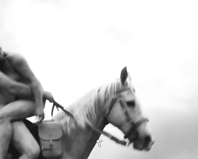 Denisa Pfauserova nude – Nabarvene ptace (2019)