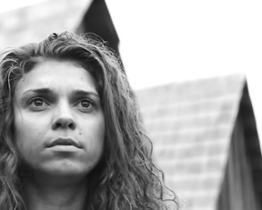 Denisa Pfauserova nude – Nabarvene ptace (2019)