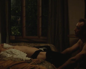 Carrie Coon nude - The Nest (2020)