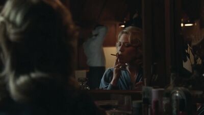 Carrie Coon nude - The Nest (2020)