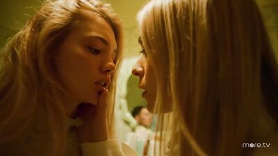 Anastasiya Krylova, Natalya Bardo - Trudnyye podrostki s02e07 (2020)