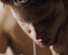 Mia Serafino naked - Smiley Face Killers (2020)